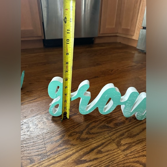 Bloom, Grow, Spring, Garden Decor! - Picture 13 of 15